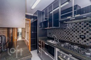Image 42 - 869003
