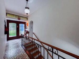 Image 16 - 869006