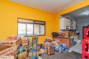 Image 11 - 869007