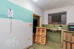 Image 29 - 869007