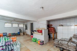 Image 25 - 869007