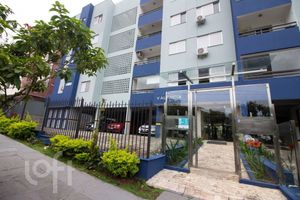 Image 7 - 869029