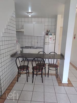 Image 3 - 869032