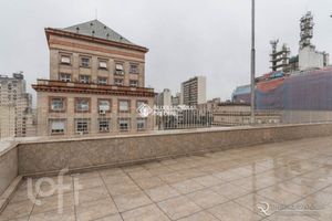Image 32 - 869035