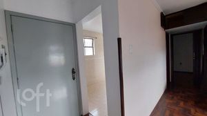 Image 3 - 869049