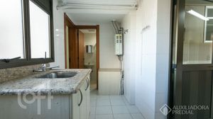 Image 42 - 869051
