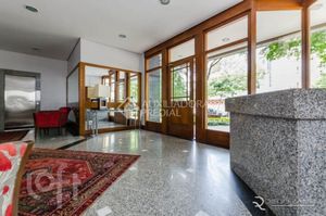 Image 39 - 869051