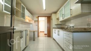 Image 38 - 869051