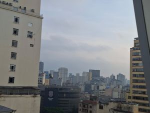 Image 9 - 869054