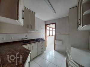 Image 3 - 869055