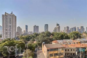 Image 38 - 869060