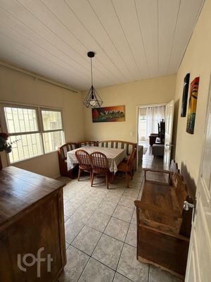 Image 25 - 869062