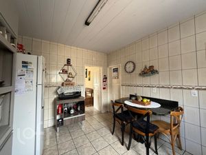 Image 9 - 869062