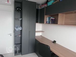 Image 14 - 869063