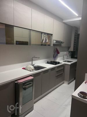 Image 5 - 869063