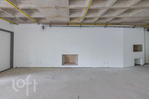 Image 42 - 869068