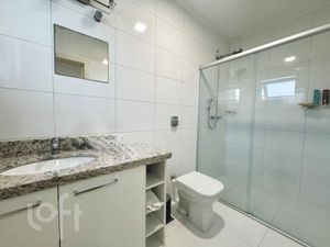 Image 19 - 869069