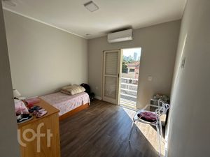 Image 19 - 869074