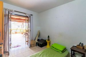Image 9 - 869076
