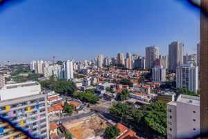 Image 31 - 869082