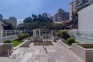 Image 77 - 869082