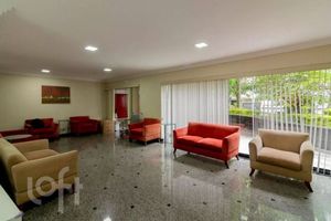 Image 31 - 869083