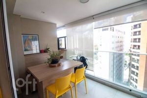 Image 6 - 869087