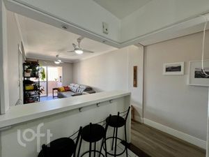 Image 4 - 869090
