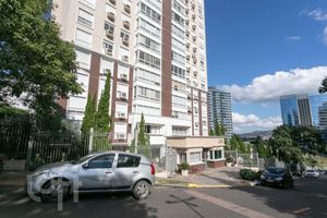 Image 60 - 869100