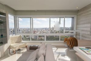 Image 1 - 869100