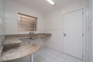 Image 6 - 869101