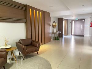 Image 30 - 869103