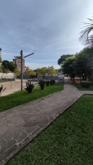 Image 16 - 869109