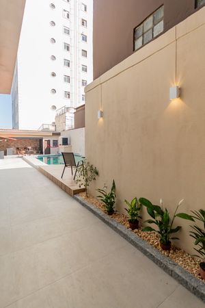 Image 96 - 869110
