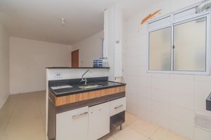 Image 14 - 869111