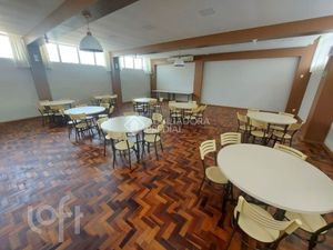 Image 9 - 869115