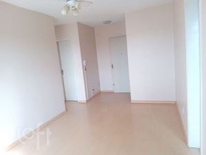 Image 19 - 869117