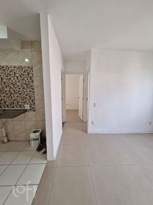 Image 19 - 869118