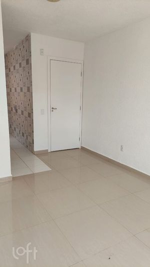 Image 10 - 869118