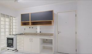 Image 7 - 869119