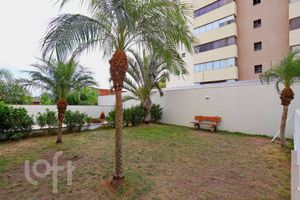 Image 32 - 869134