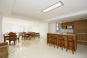 Image 39 - 869134