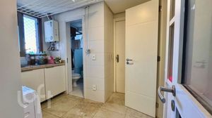Image 15 - 869141