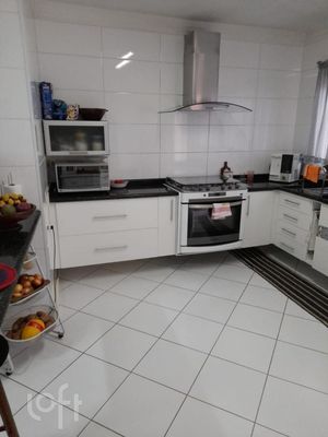 Image 5 - 869142