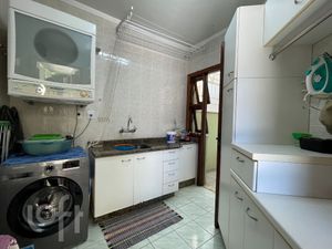 Image 20 - 869149