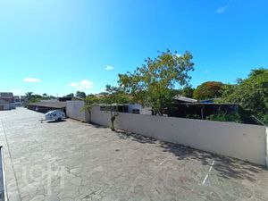 Image 12 - 869166