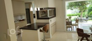 Image 11 - 869172