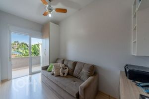 Image 10 - 869173