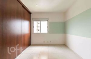 Image 4 - 869176