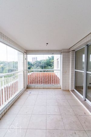 Image 35 - 869176